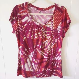 Cap sleeve v-neck stretch top